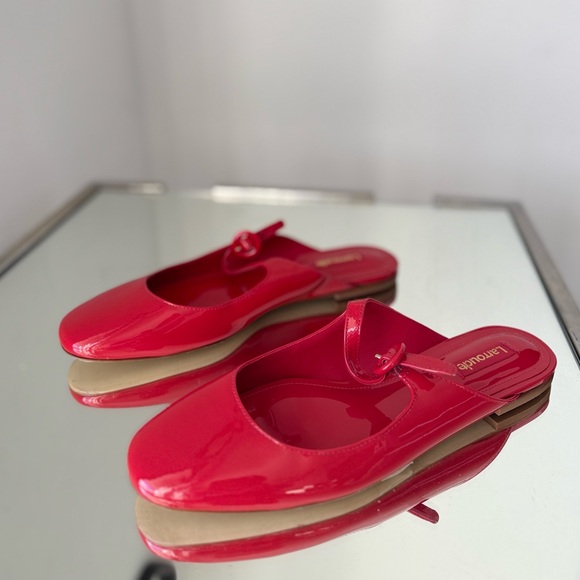 LARROUDE Flat Mule - Red $150 - Picture 10 of 10